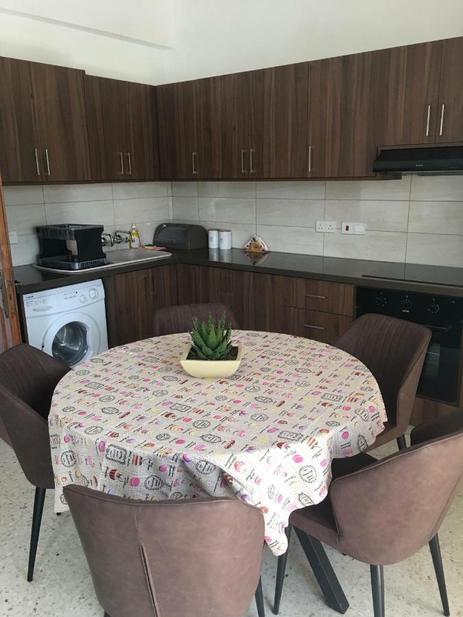 Christos Apartments Dhrousha 외부 사진